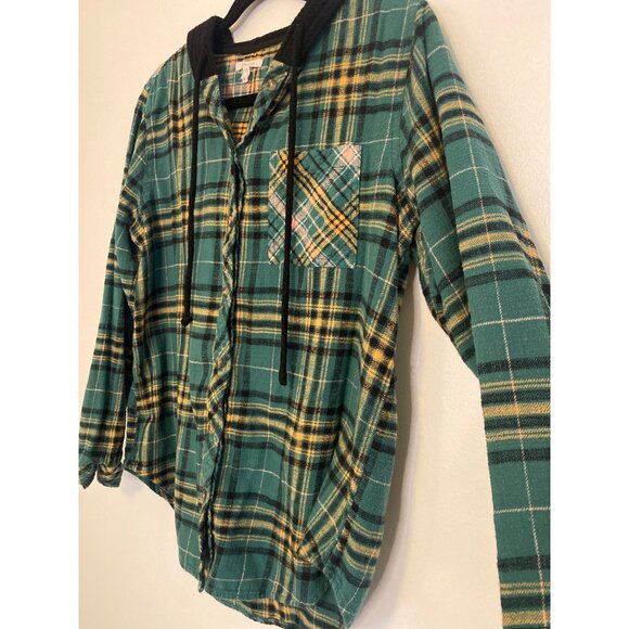 Maurices Women’s Plaid Button-Up Hoodie Shirt Green With Black Hood Size M - Picture 2 of 5
